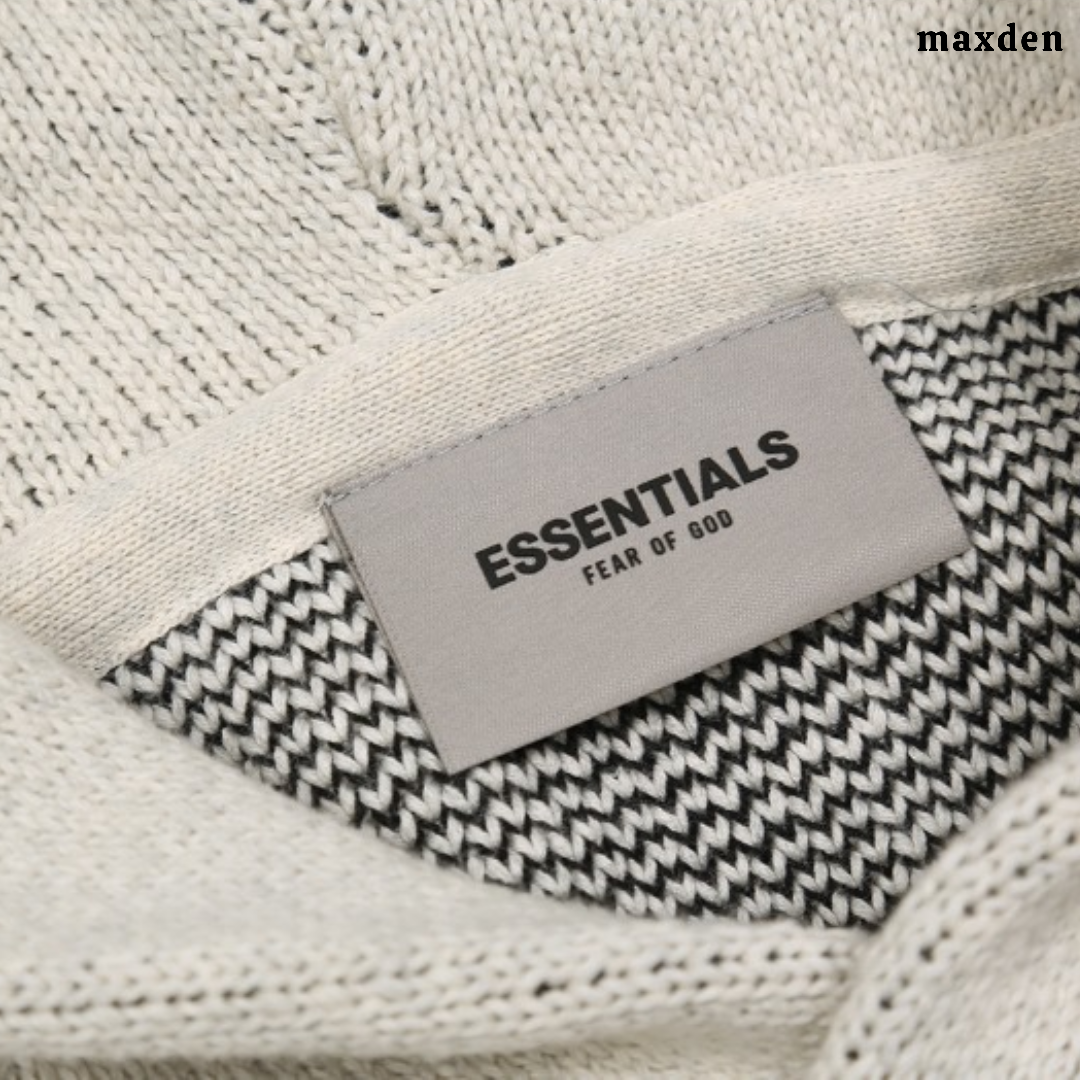 ESSENTIALS Knit Pullover